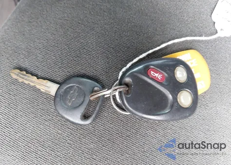 2003 Chevrolet Silverado 1500 Ls z USA, uszkodzony, nr VIN 1GCEK19V03Z312078